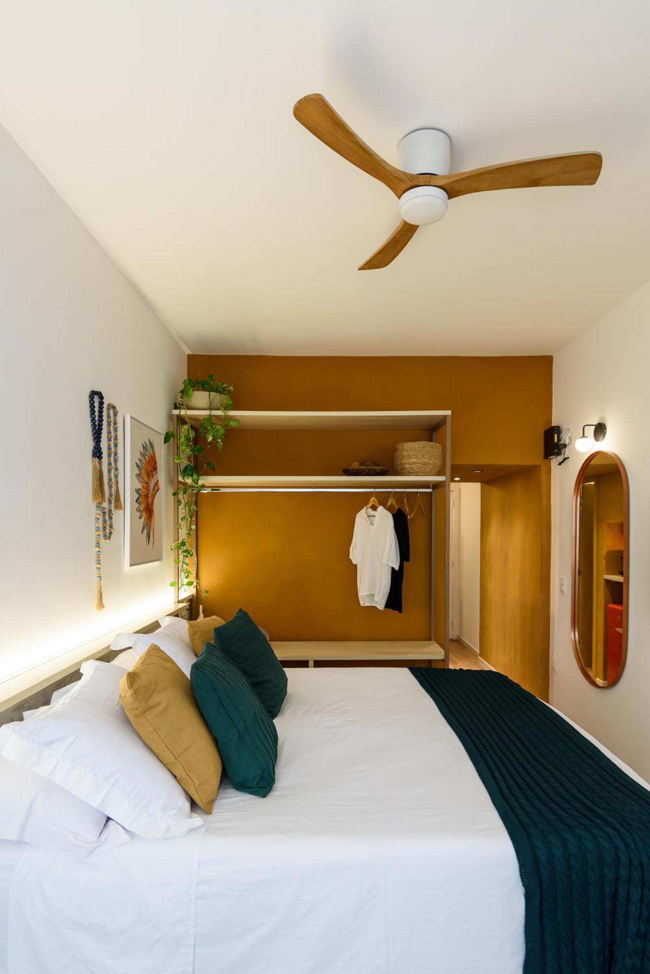 Netuno - Charmoso Em Copanema Apartamento